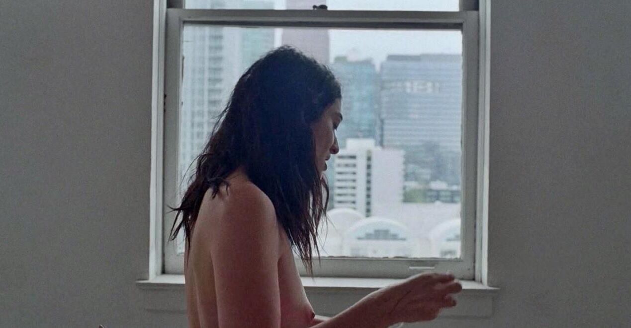 Celebrity Side Boob 