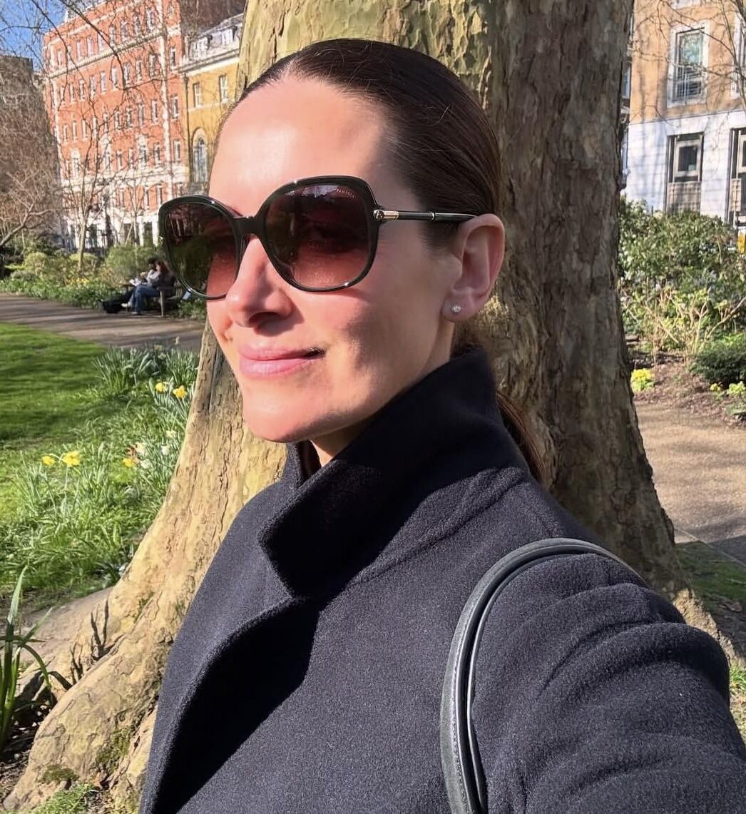 Kirsty Gallagher UK MILF Babe ()