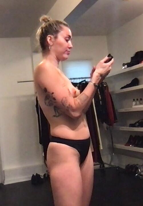 Miley Cyrus New Leaks
