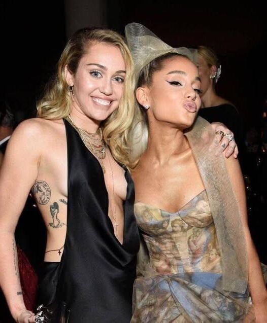 CELEB MIXER