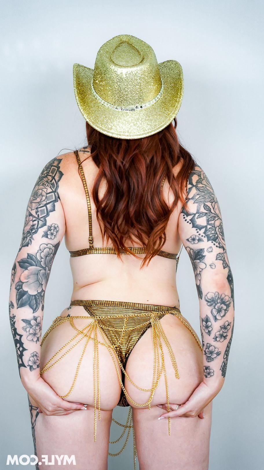 Концепция Subgirl y, Gooners Paradise