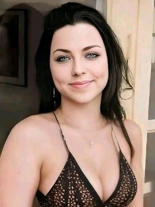  Celebrities Of The Day (..) 