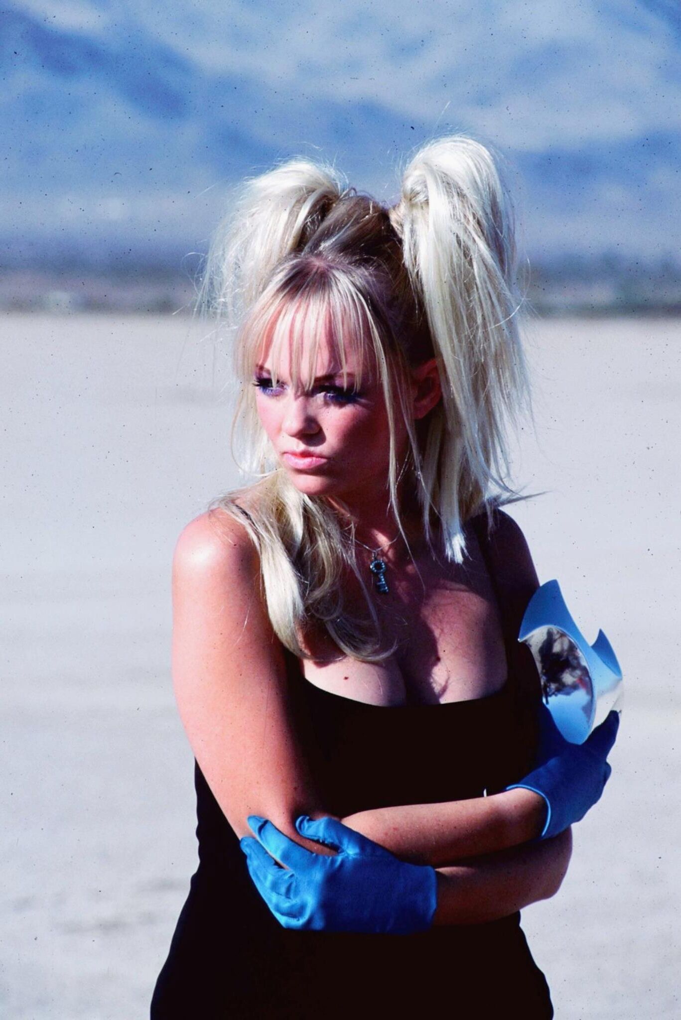 Emma Bunton Such A Hot Outfit..!!