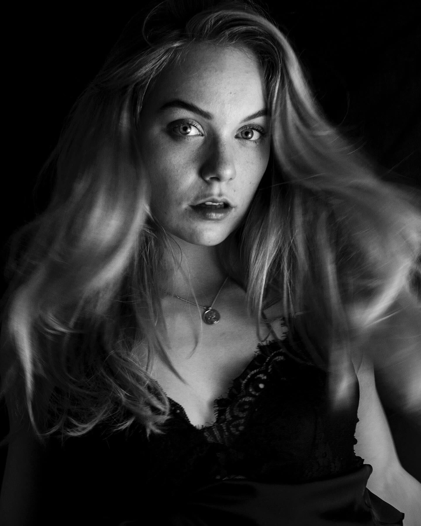Fickfresse Marie Pietruschka, Belleza alemana