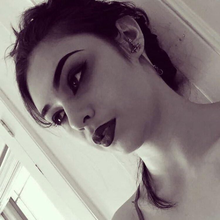 Nicole maines 