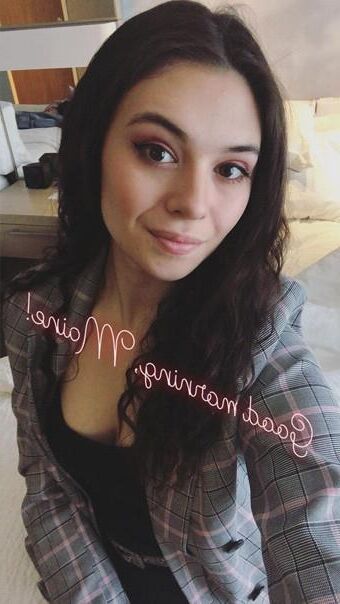 Nicole maines 