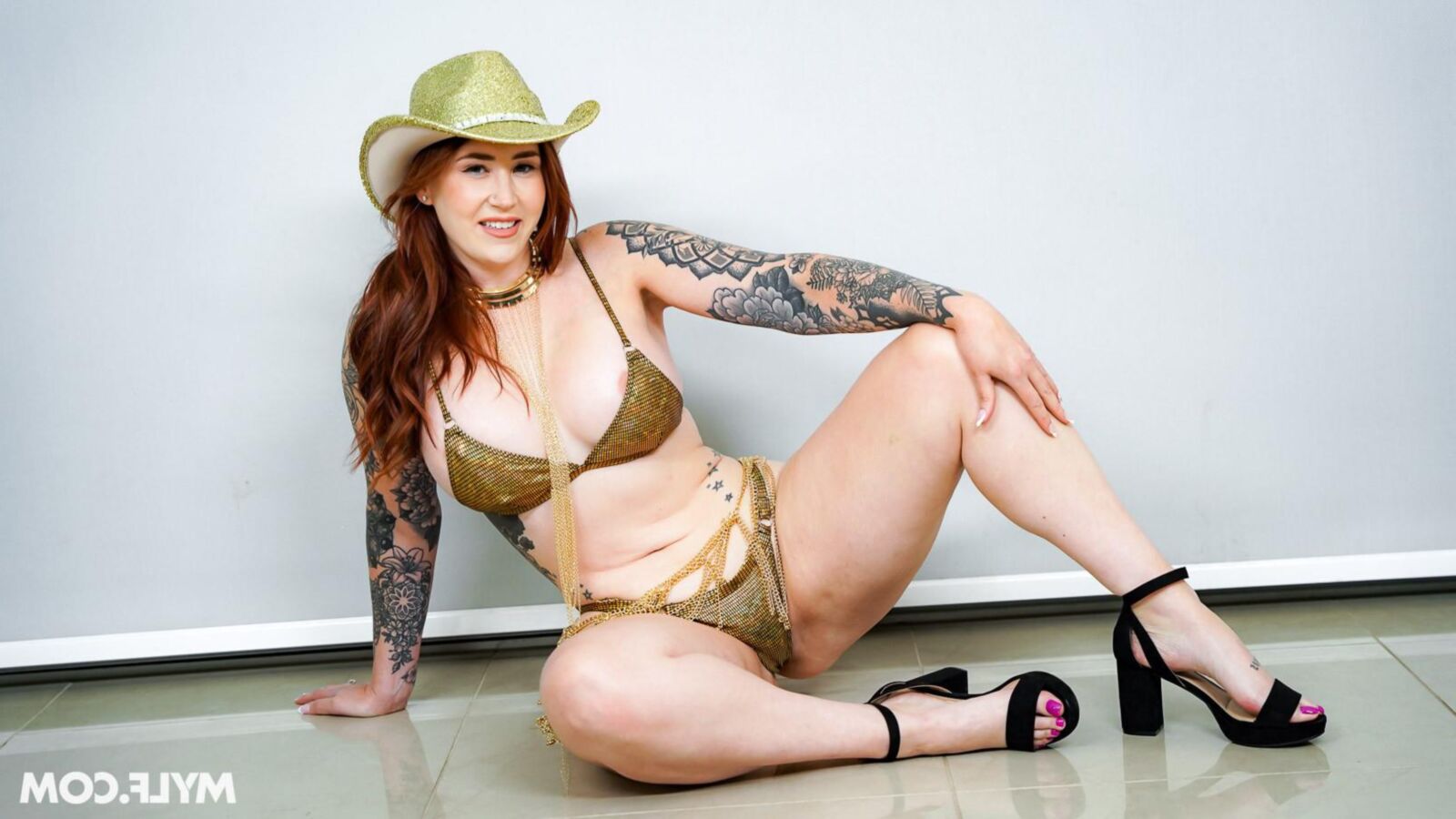 Концепция Subgirl y, Gooners Paradise