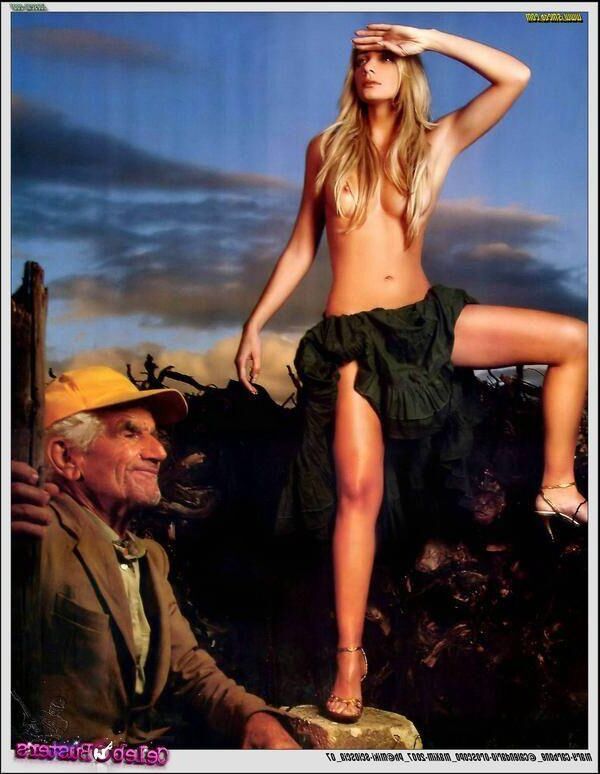 Nude Italian minor celebrity Mary Carbone 