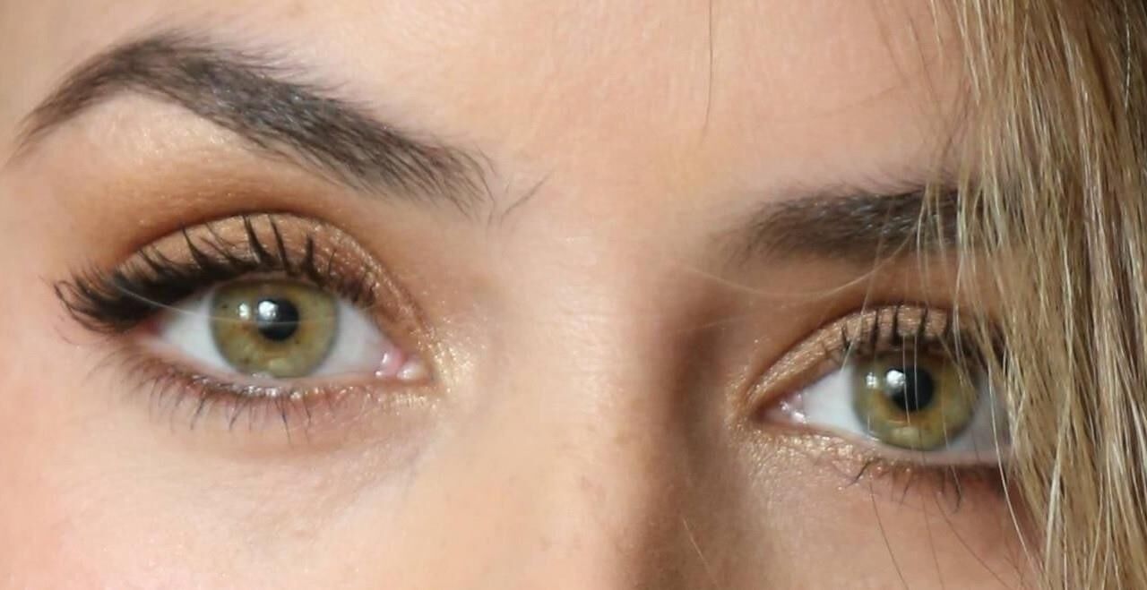 Ana de Armasは写真のみを呼び起こします