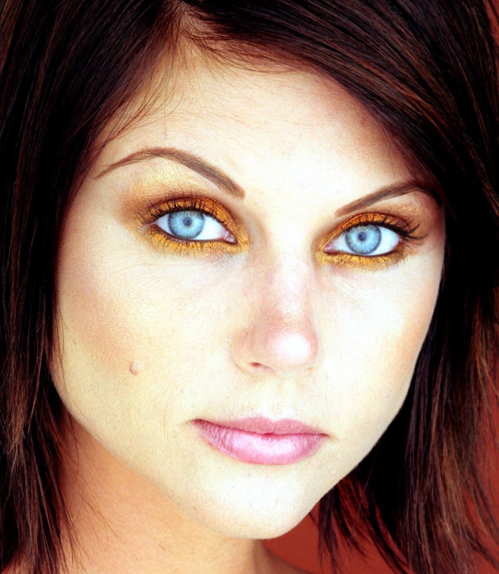 Tiffani Amber Thiessen Arousing Pics Only