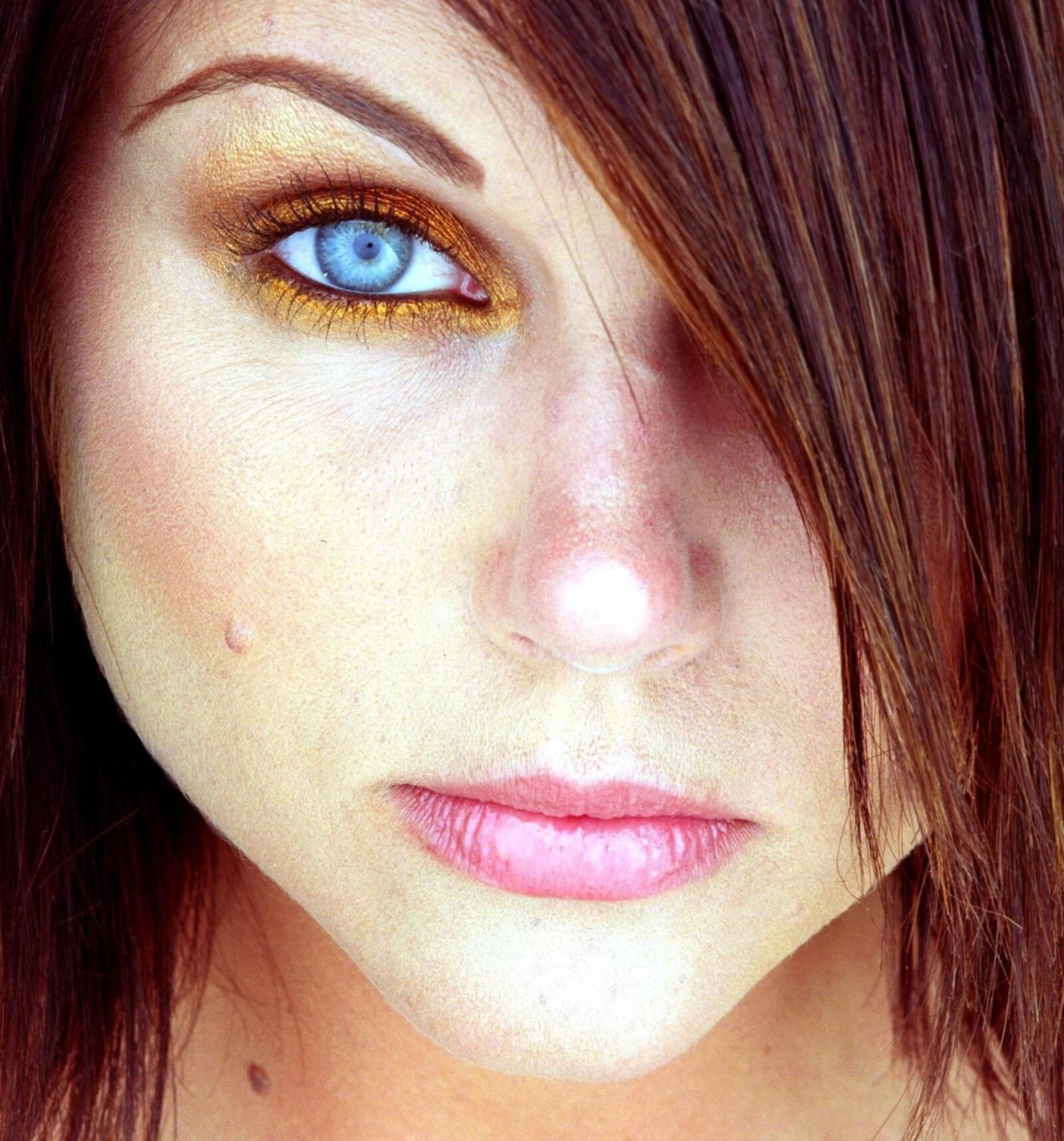 Tiffani Amber Thiessen Arousing Pics Only