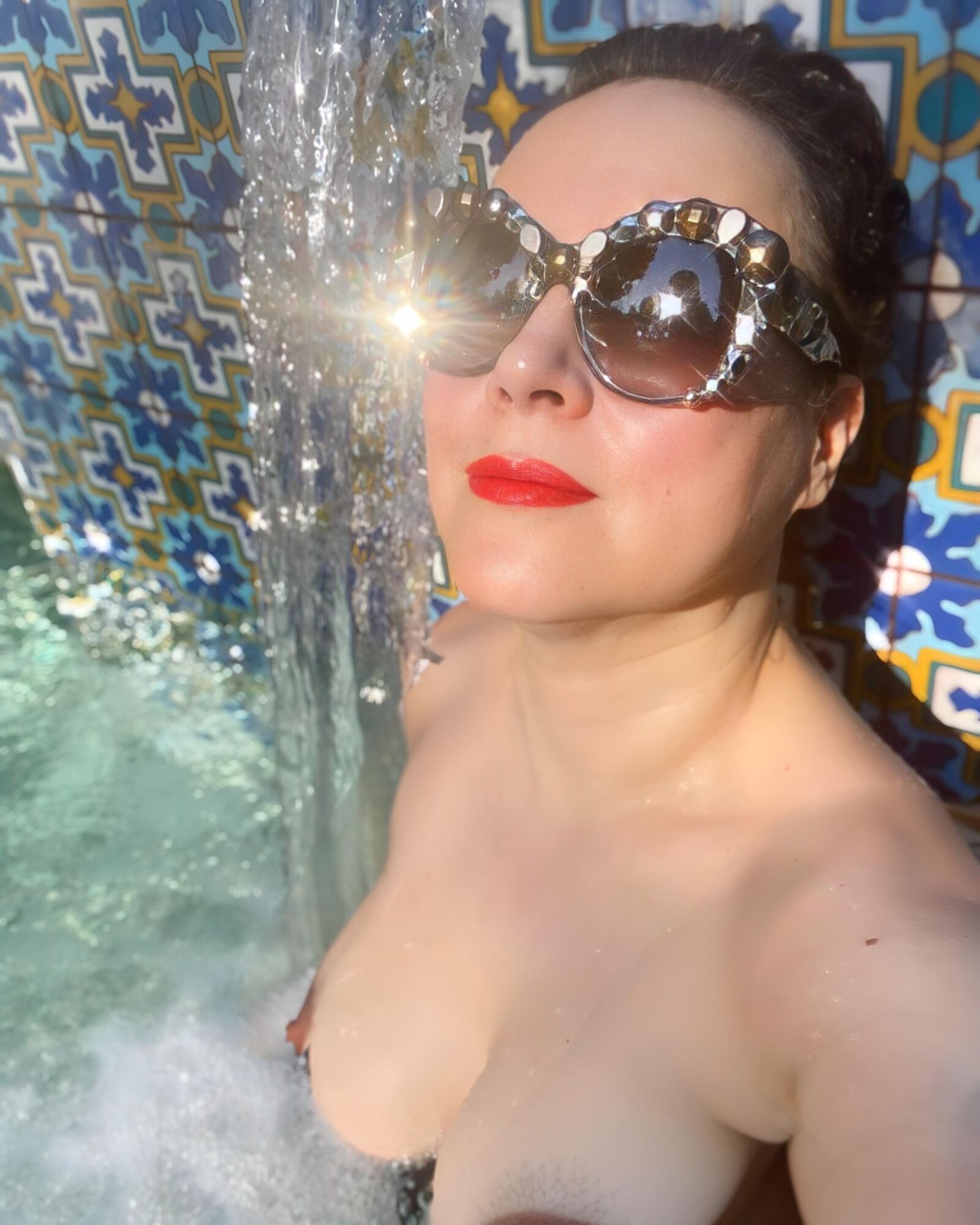 Un mégablast de Jennifer Tilly