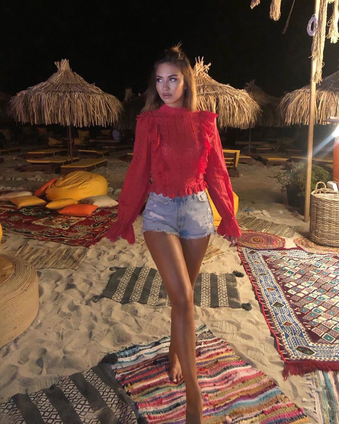 Kiara Tito albanian tv host!!!