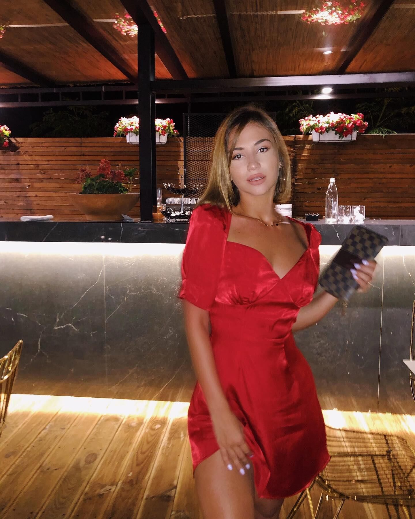 Kiara Tito albanian tv host!!!