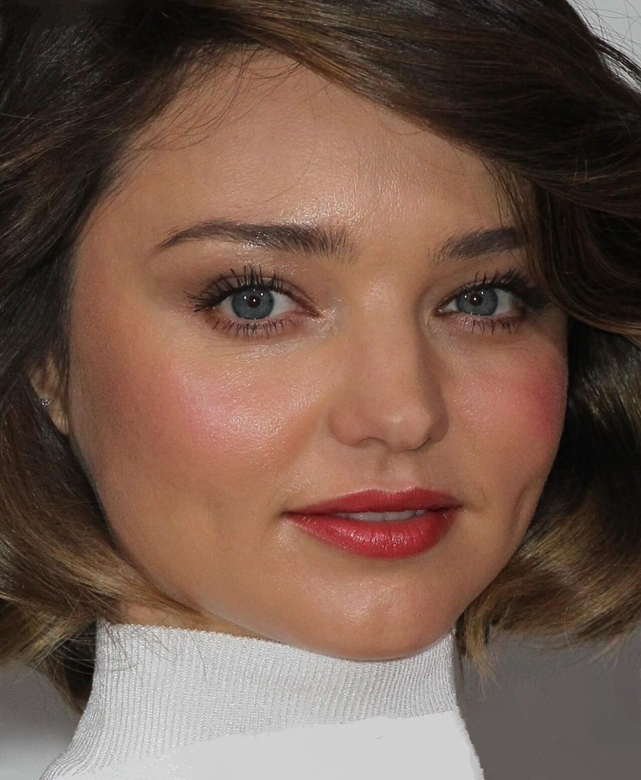 Miranda Kerr Sousing Fotics solo