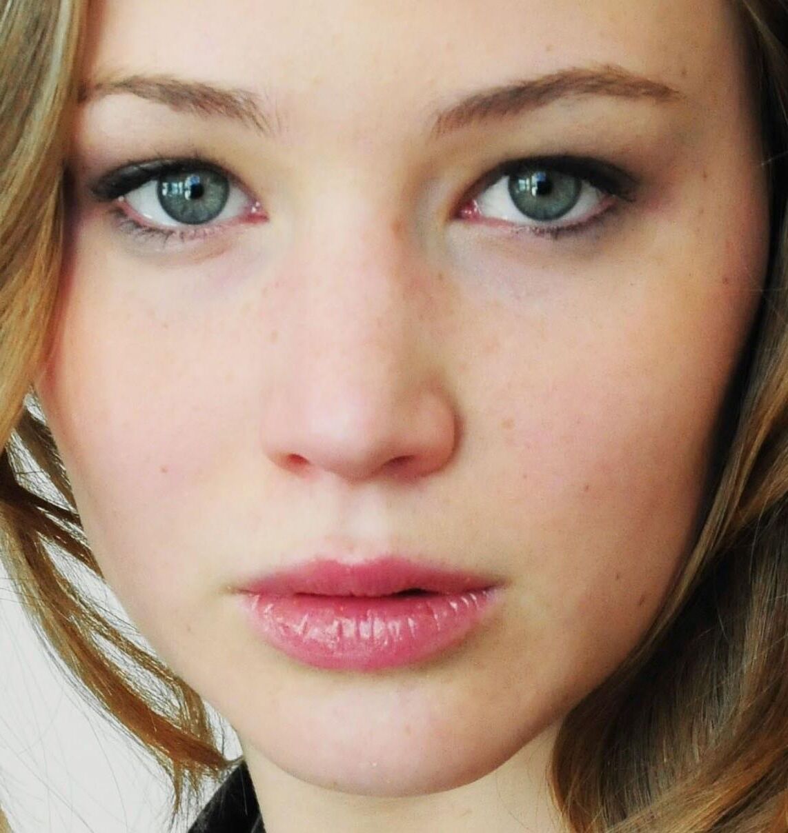 Jennifer Lawrence excitando fotos