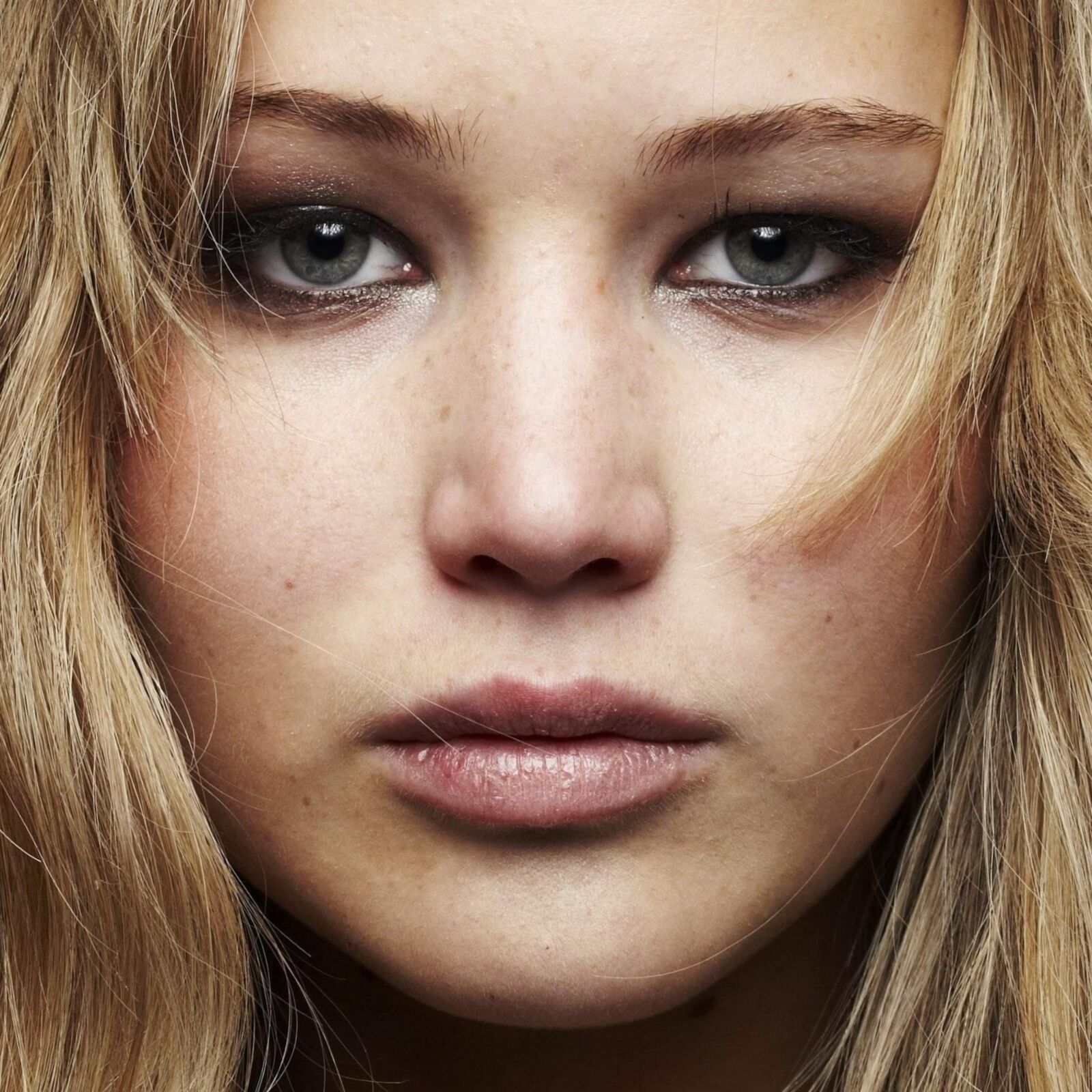 Jennifer Lawrence excitando fotos