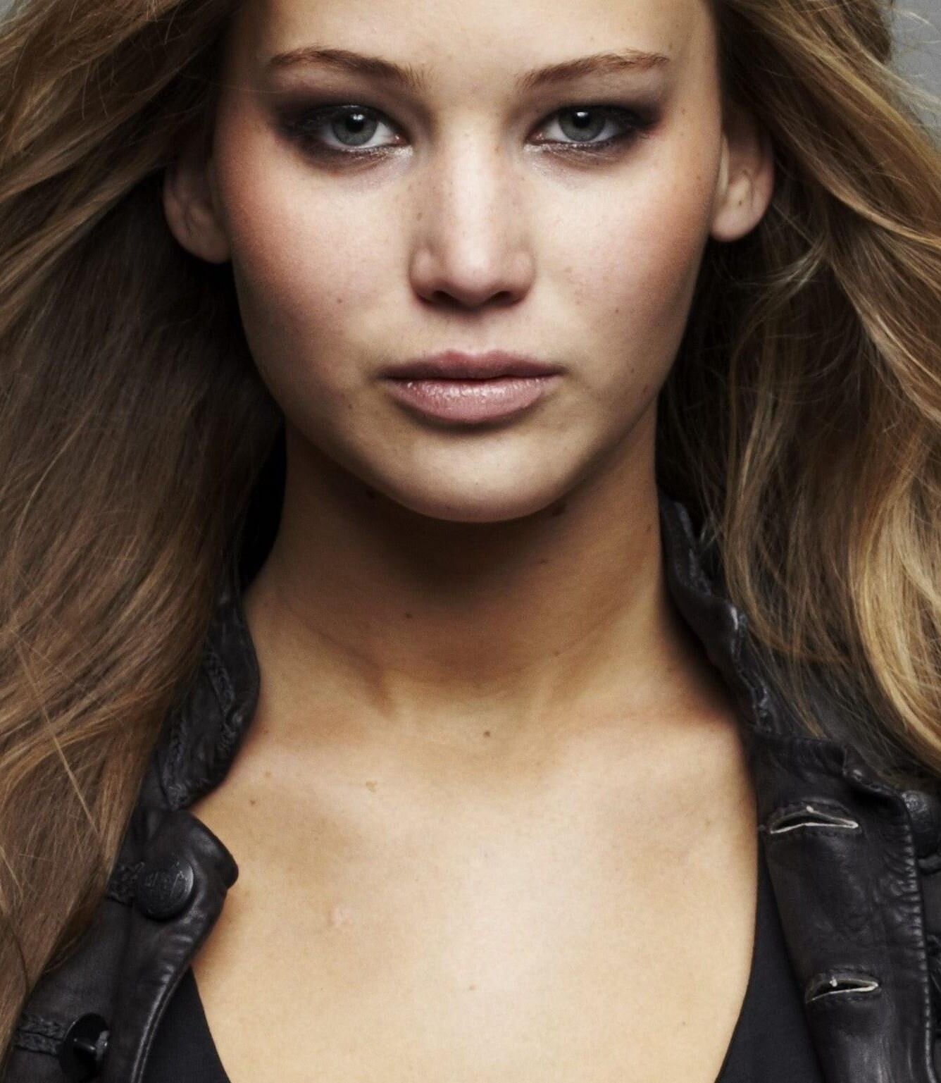 Jennifer Lawrence excitando fotos