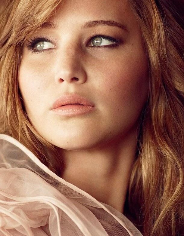 Jennifer Lawrence excitando fotos