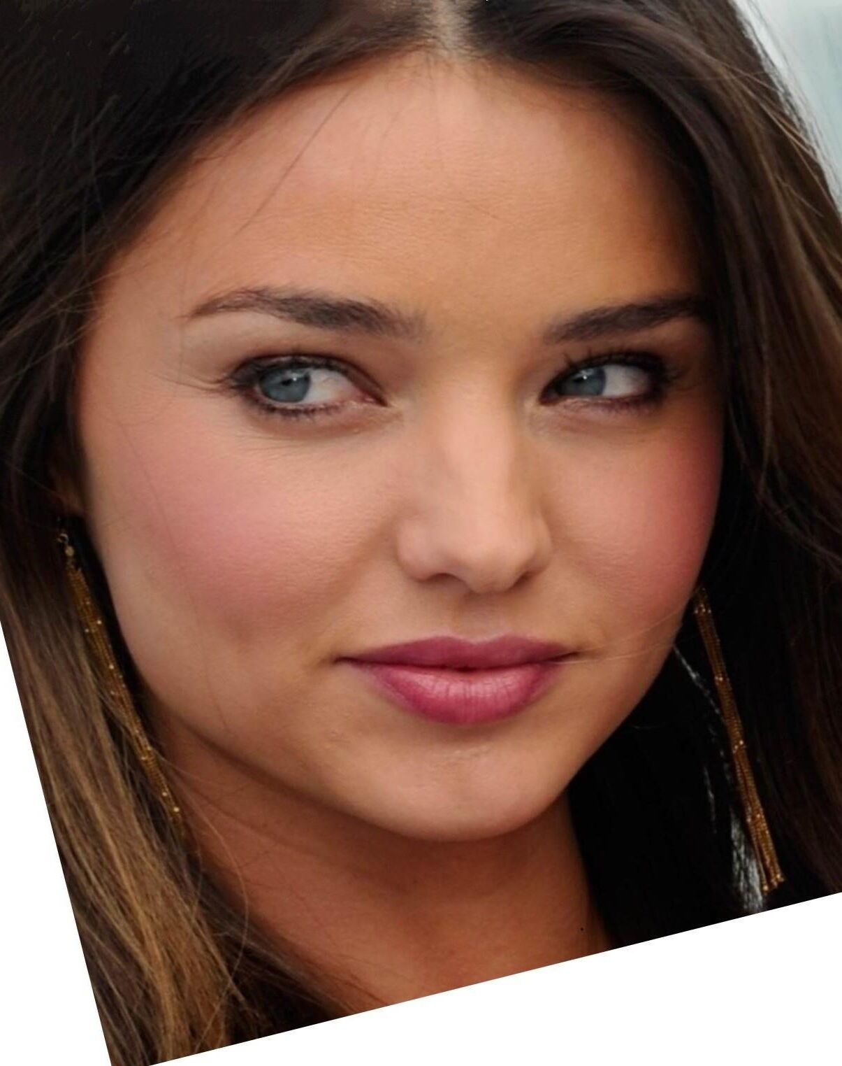 Miranda Kerr Sousing Fotics solo