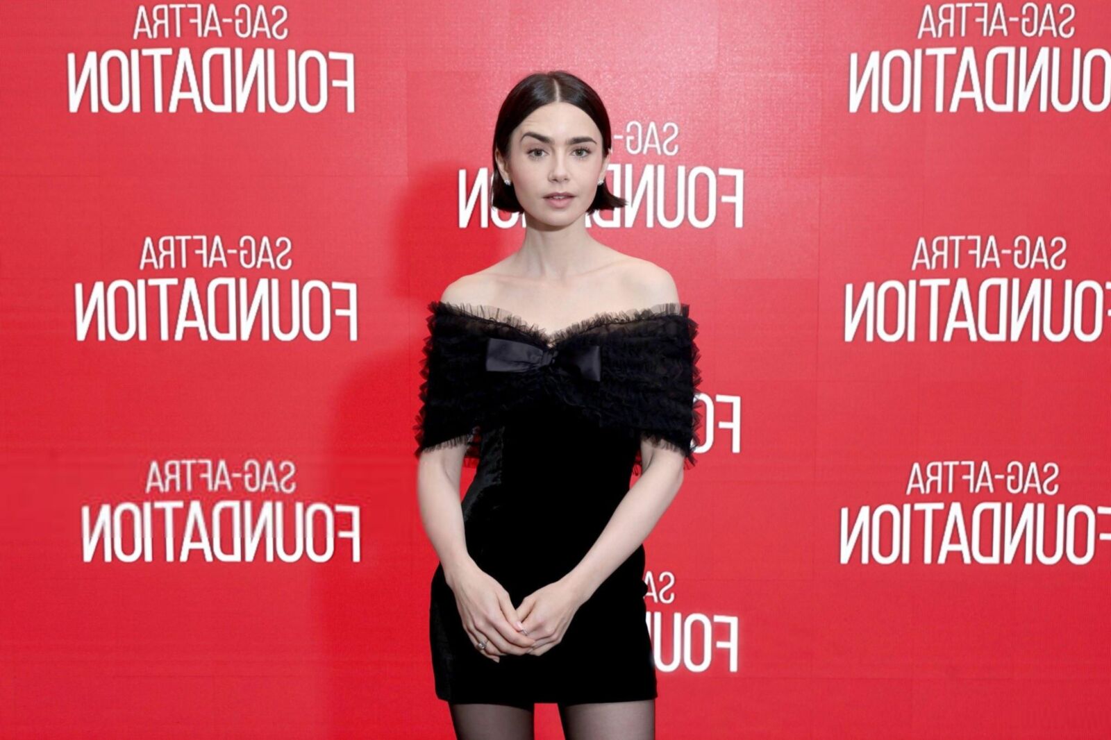Nails Lily Collins