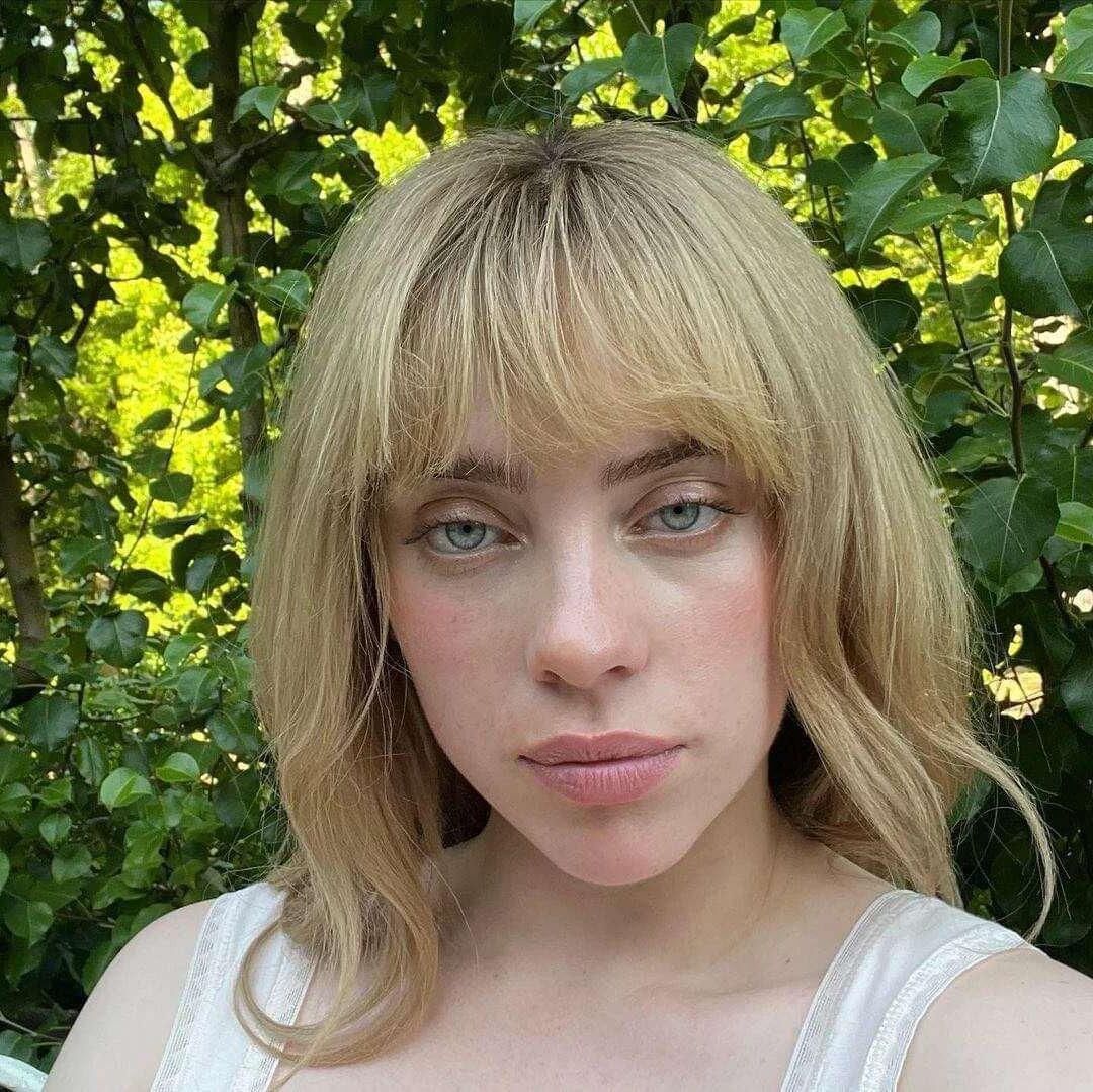 Billie Eilish So sexy 