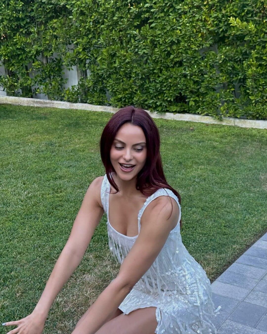Camila Mendes