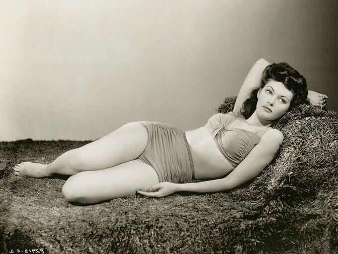 Yvonne De Carlo