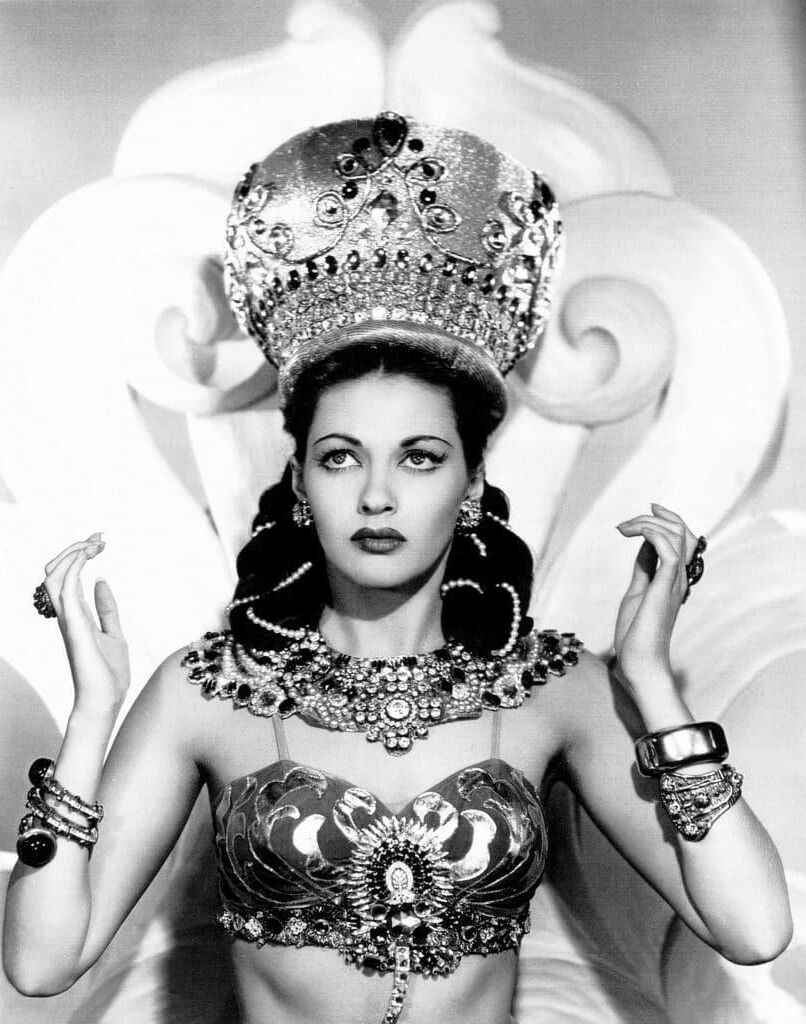 Yvonne De Carlo