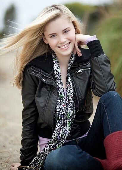 Virginia Gardner obsession 