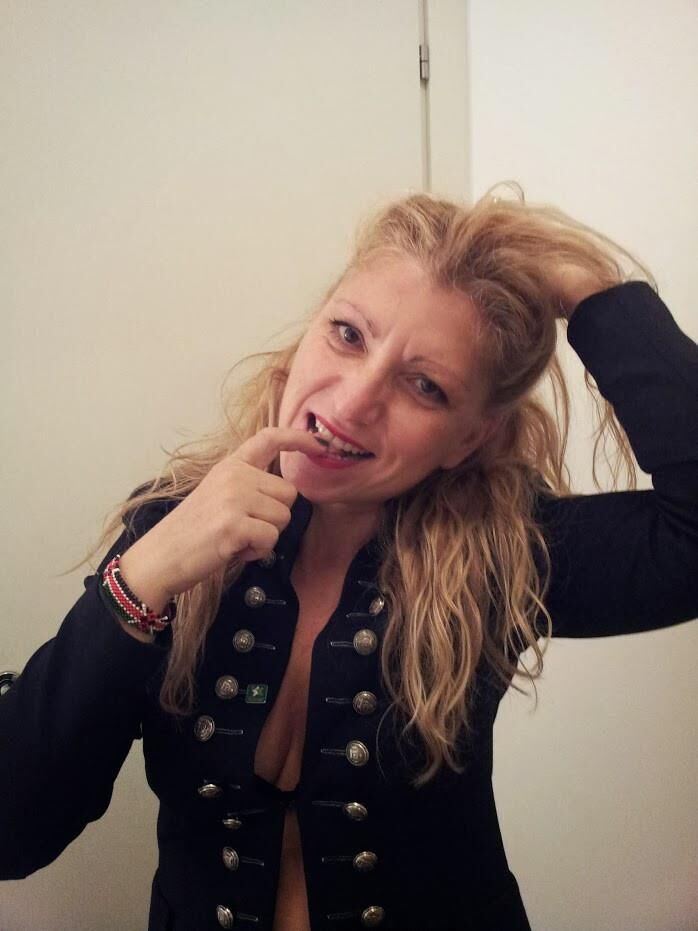 Cinzia Ama il Cazzo Nero