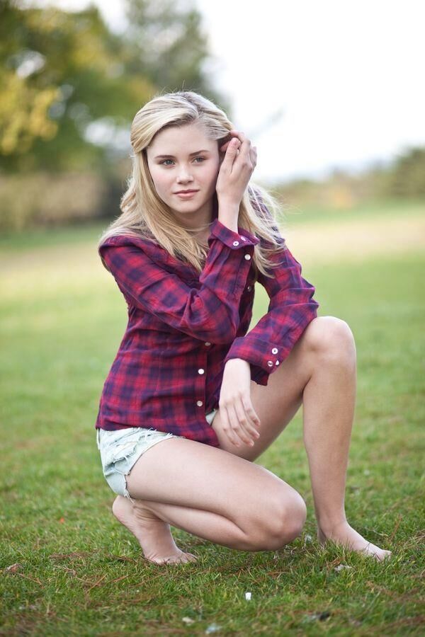 Virginia Gardner obsession 
