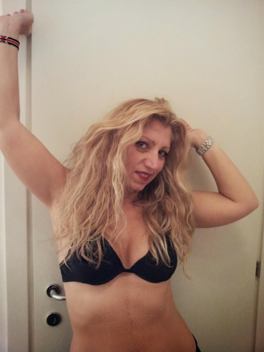 Cinzia Ama il Cazzo Nero