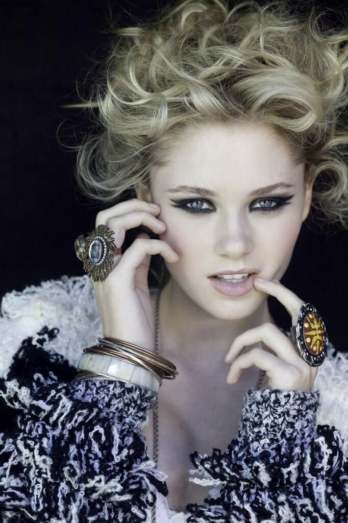 Virginia Gardner obsession 