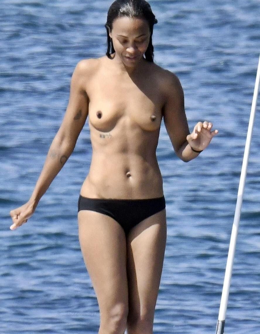 Celebrity Breasts 