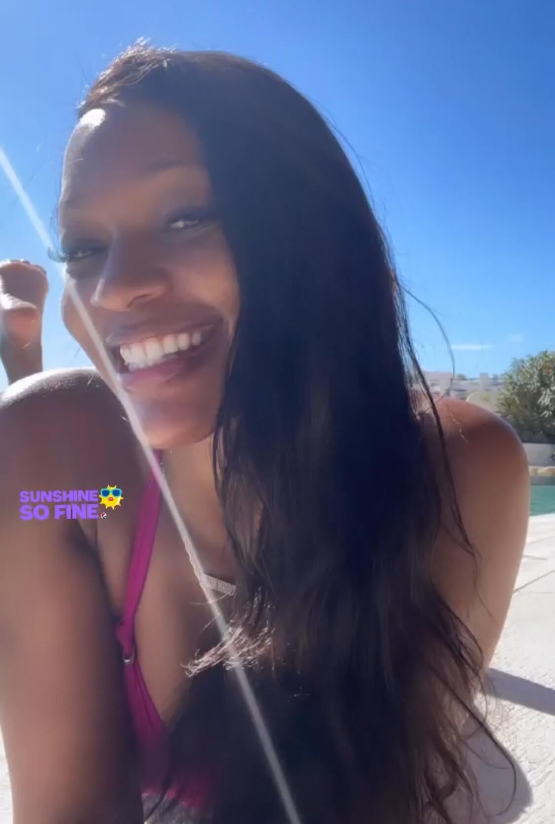Cari Champ’s Sexy Legs And Feet