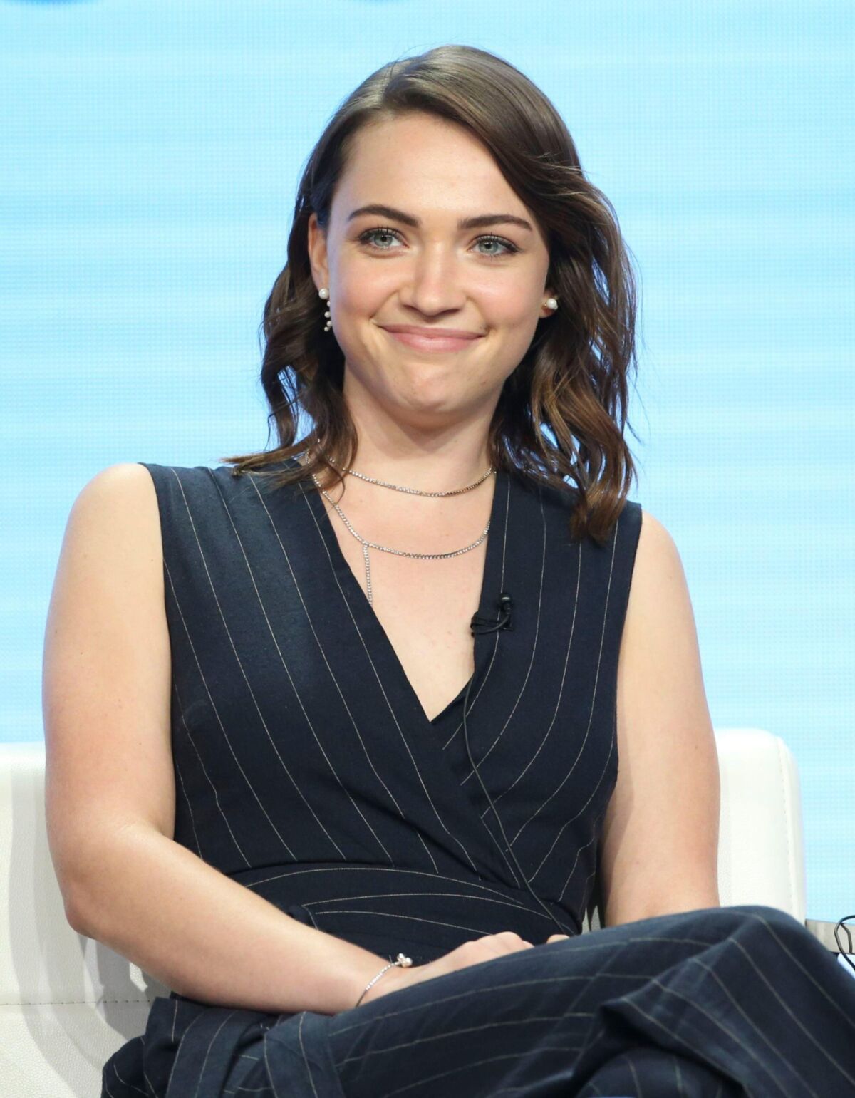 Violett Beane