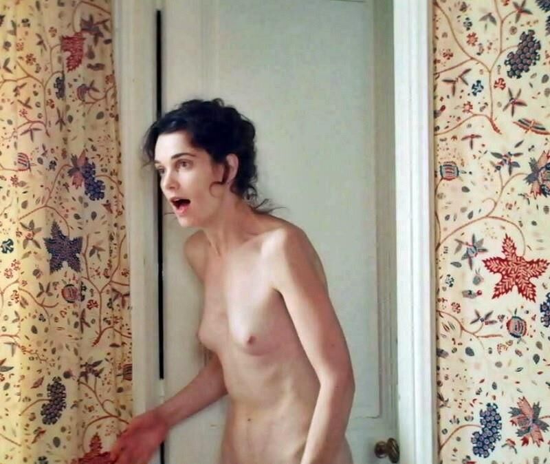 Celebrity Side Boob 