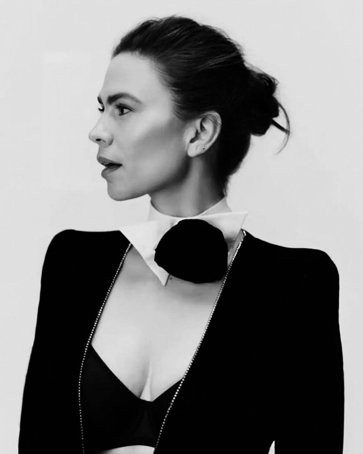 Hayley Atwell black bra photoshoot