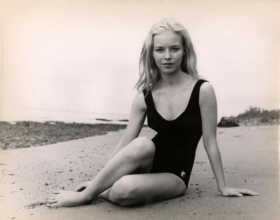 Flawless celebs Jill Haworth