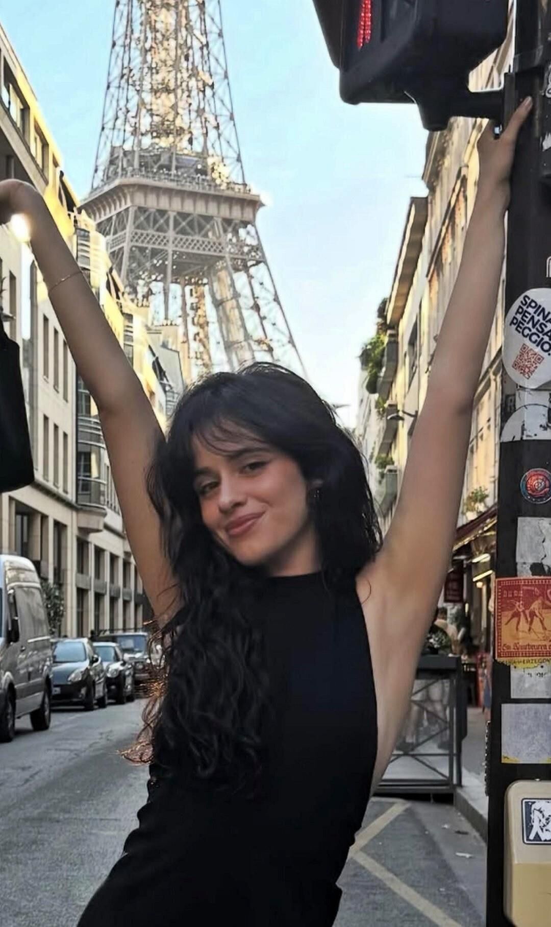 Celebrity Armpits 