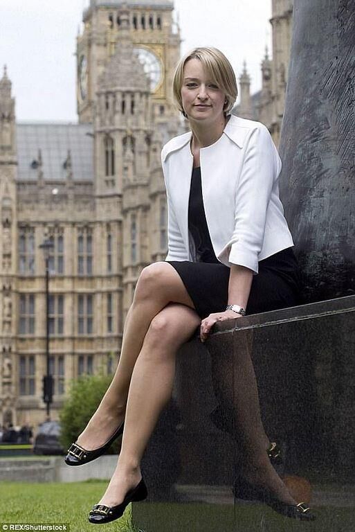 LAURA KUENSSBERG