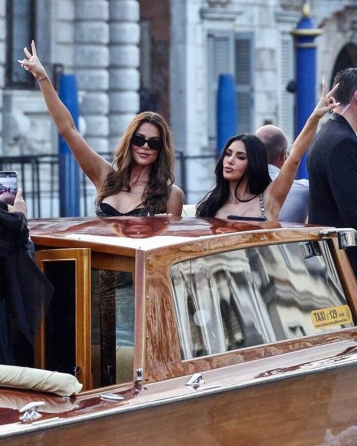 Celebrity Armpits 