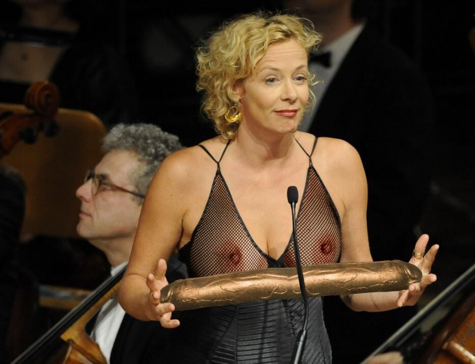 actresses who undress for a movie