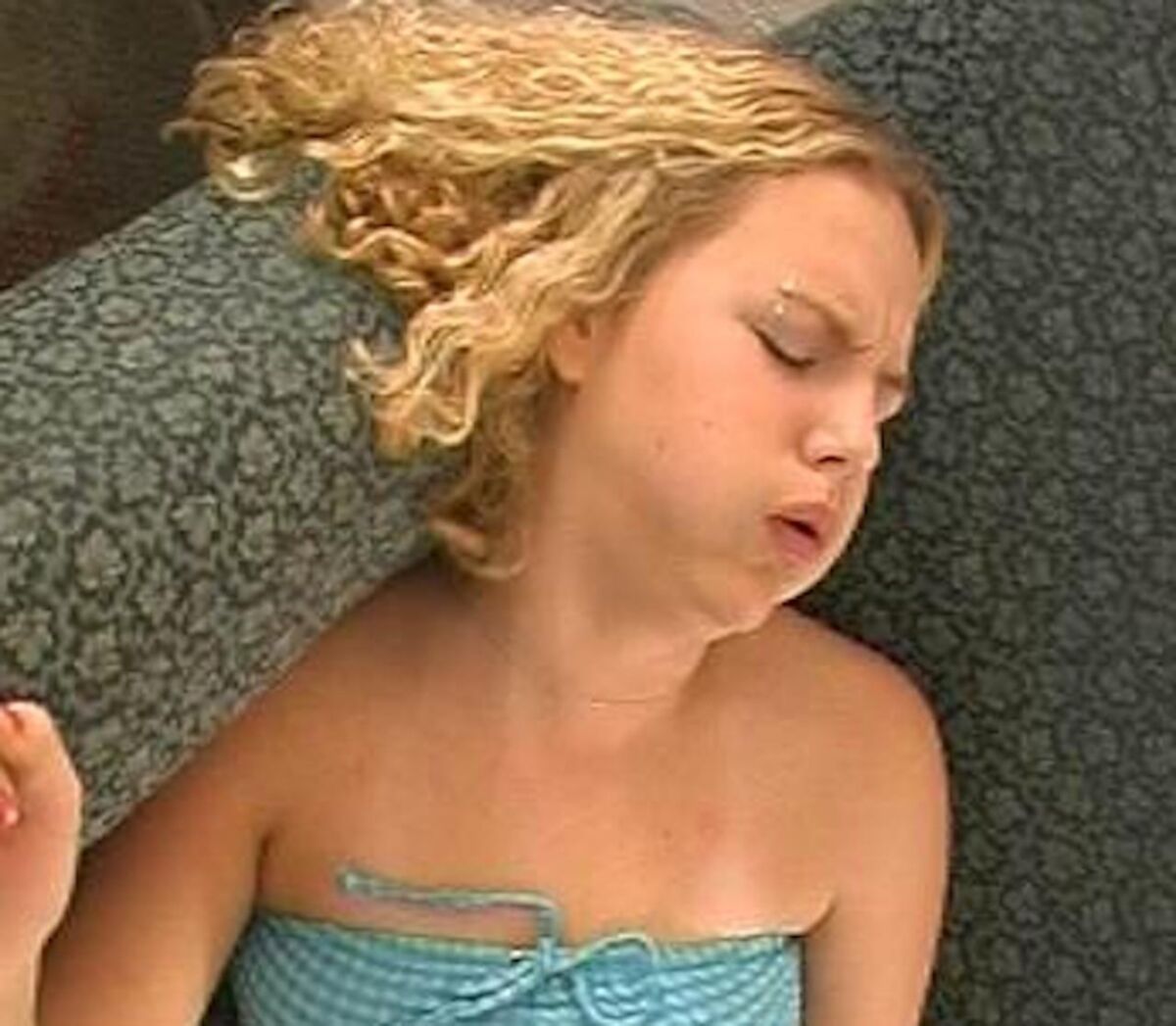 Sleepy stars (Layla)
