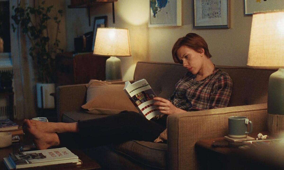Scarlett Johansson feet 