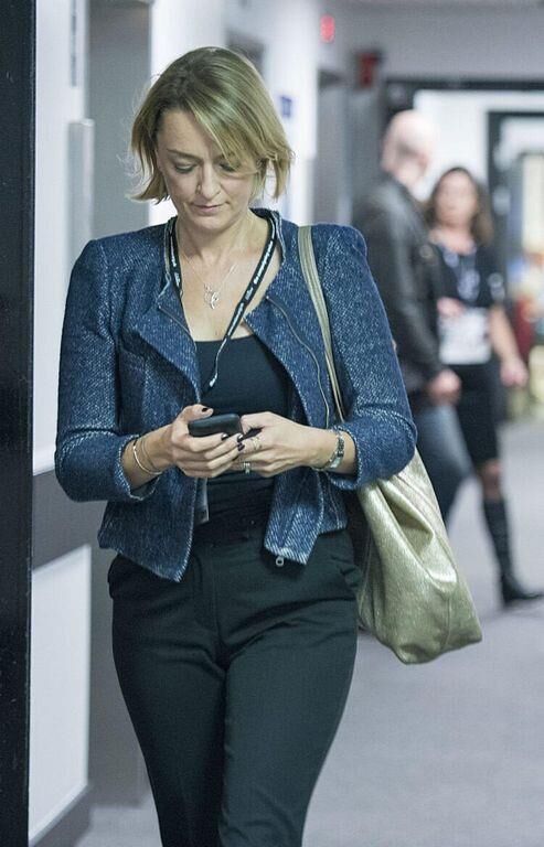 LAURA KUENSSBERG