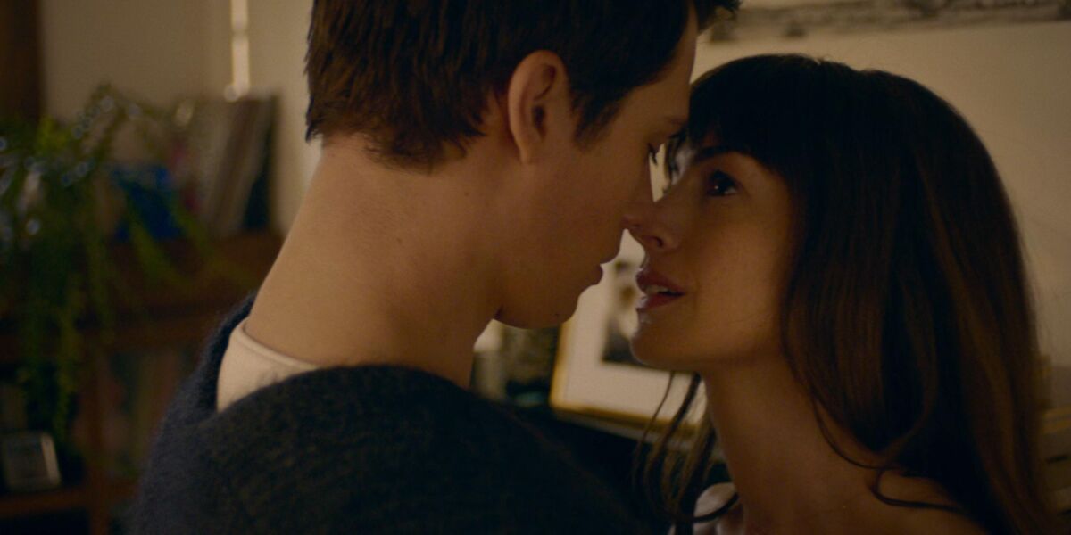 Anne Hathaway The Idea of You K