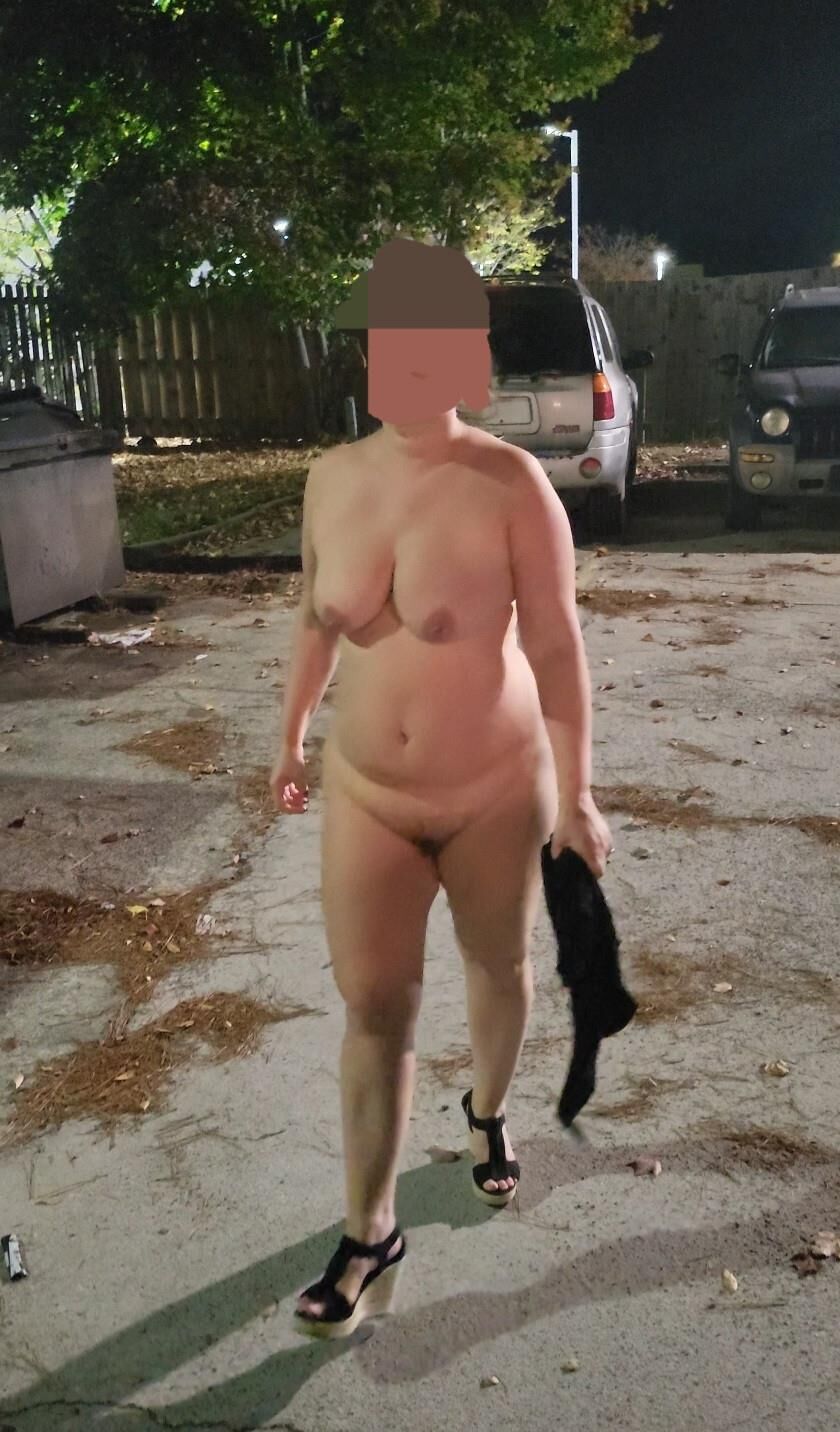 Wife Naked in Public 