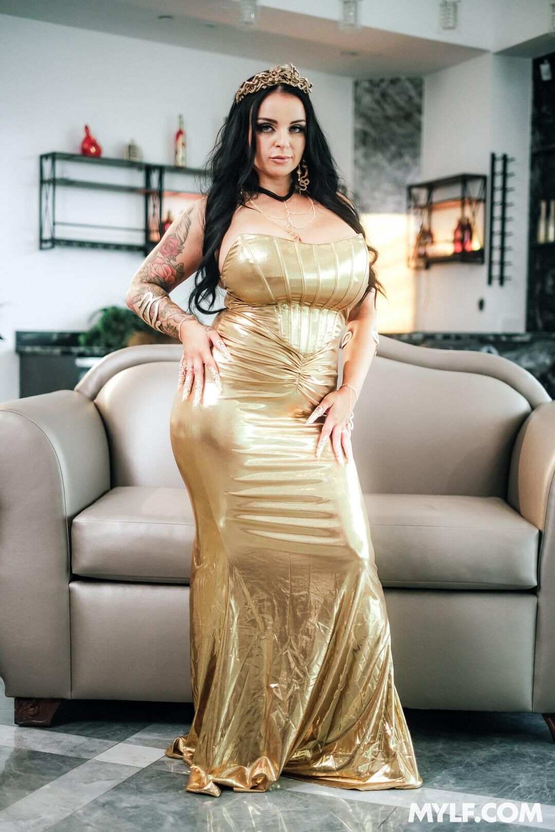 Payton Preslee yo Has the Biggest Tits and the Kinkiest Mind 